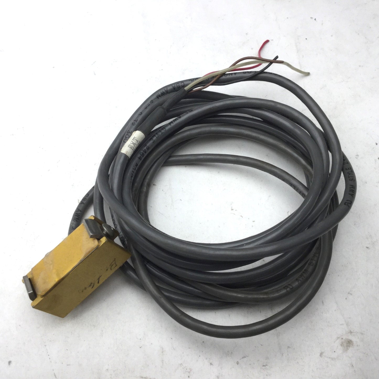 Used Industrial Devices Corp. RP2 Hall Effect Position Sensor, NC, 7', 10-24VDC, 40mA