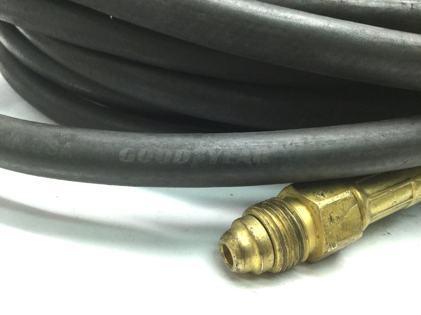 Used Goodyear Inert Gas Hose ID: 1/4", Length: 50 Feet, Max Pressure: 200 PSI