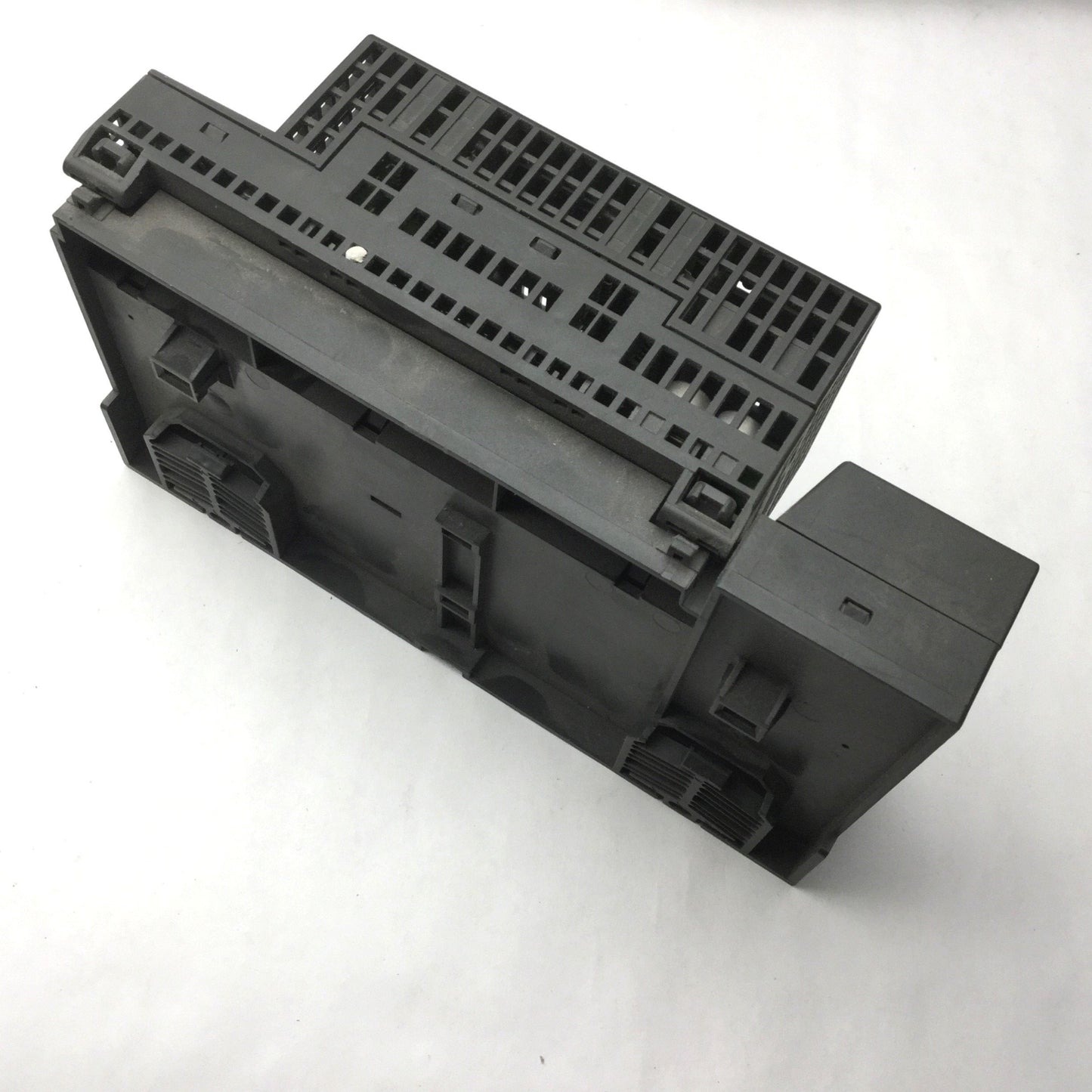 Used Siemens 6ES7 193-1CL00-0XA0 ET 200L Block Terminal TB32L, 132-1BL00-0XB0