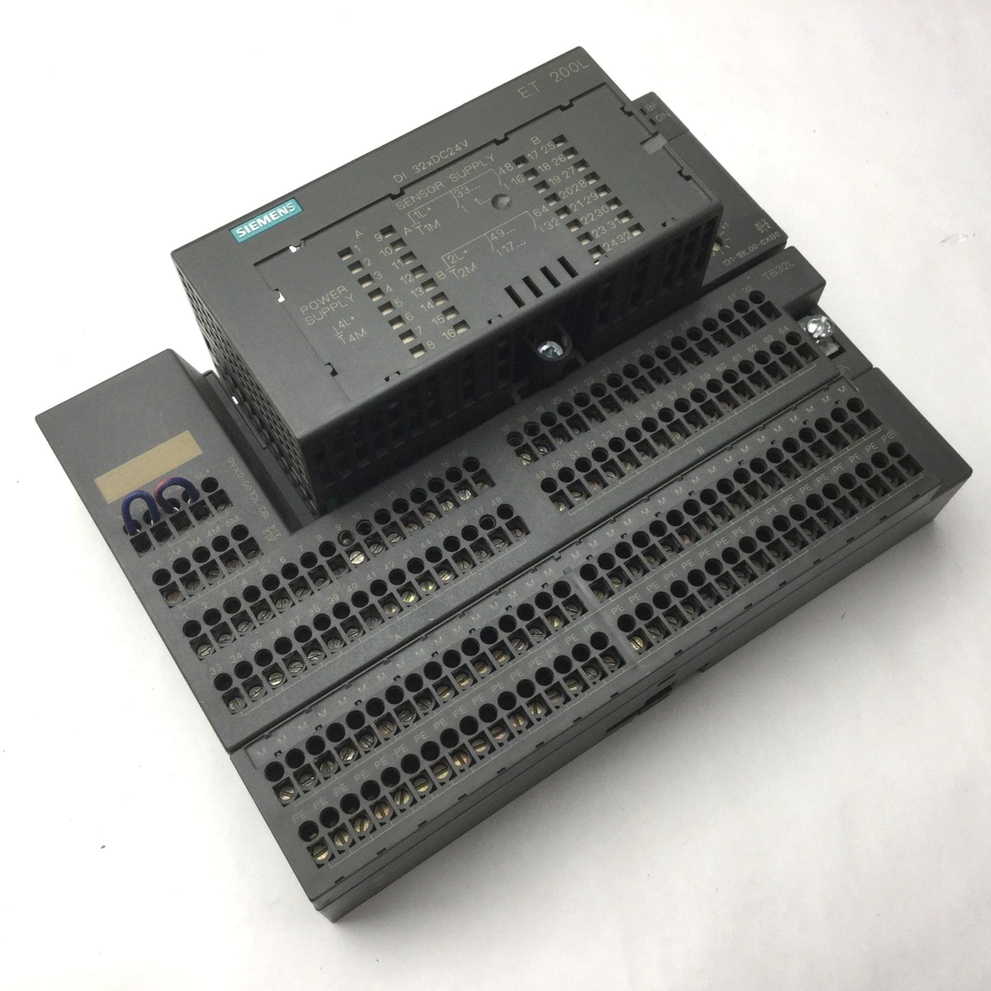 Used Siemens 6ES7 193-1CL00-0XA0 ET 200L Block Terminal 131-1BL00-0XB0 193-1FL30-0XA0