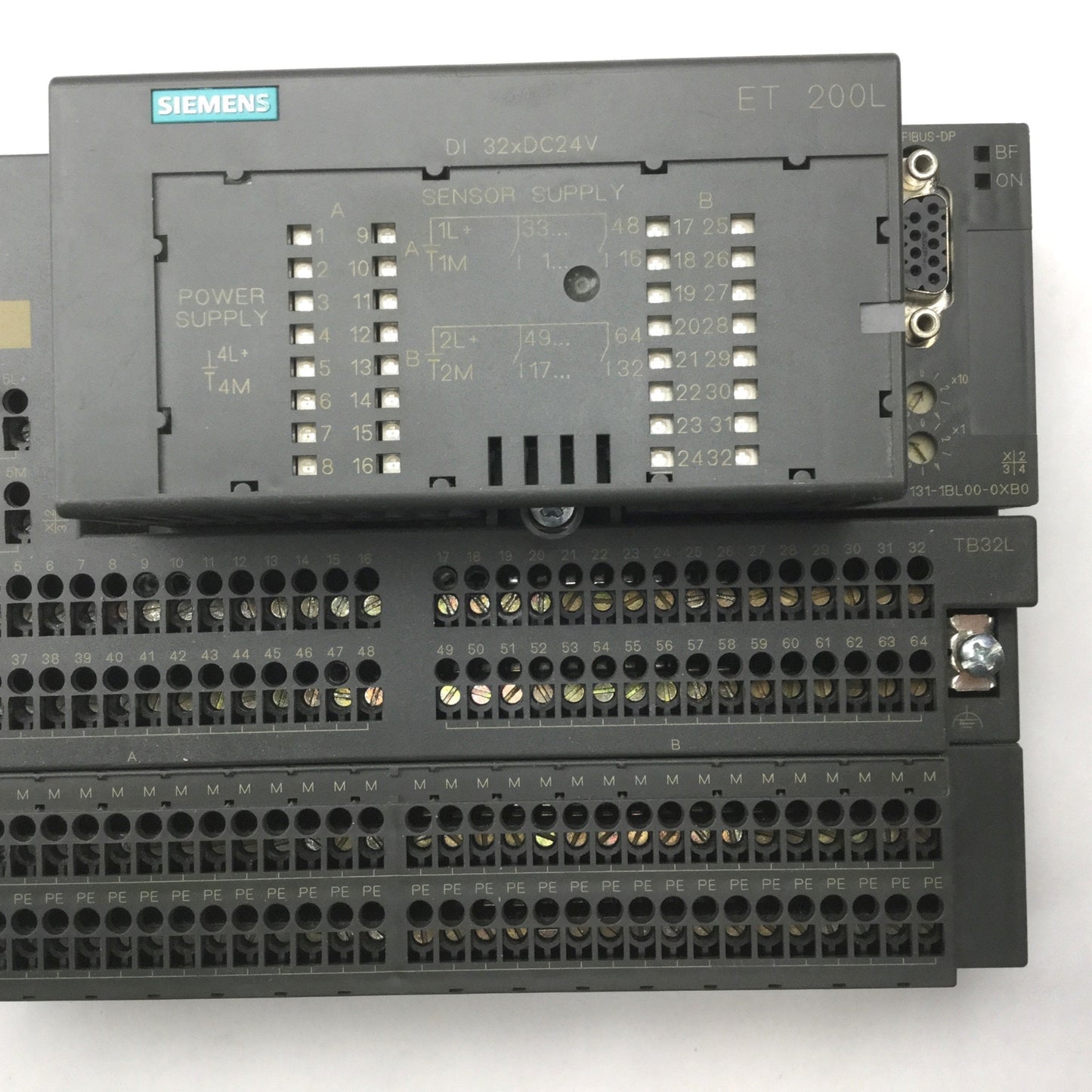 Used Siemens 6ES7 193-1CL00-0XA0 ET 200L Block Terminal 131-1BL00-0XB0 193-1FL30-0XA0