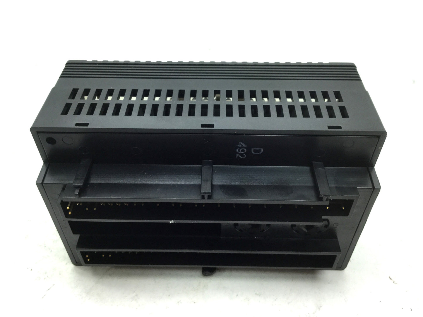 Used GE Fanuc IC200MDD845G Mixed I/O Module Block, Relay Out: 8PT, Inputs: 16pt 24VDC