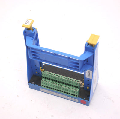 Used Rexroth VT-3002-2X/32D Amplifier Card Holder, 32-Pin, 125VAC, 4A