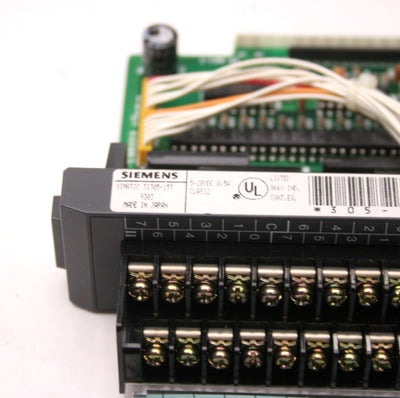 Used Siemens Simatic TI305-15T Output Module, 5-28VDC, 0.5A, Class 2, Output: 24VDC