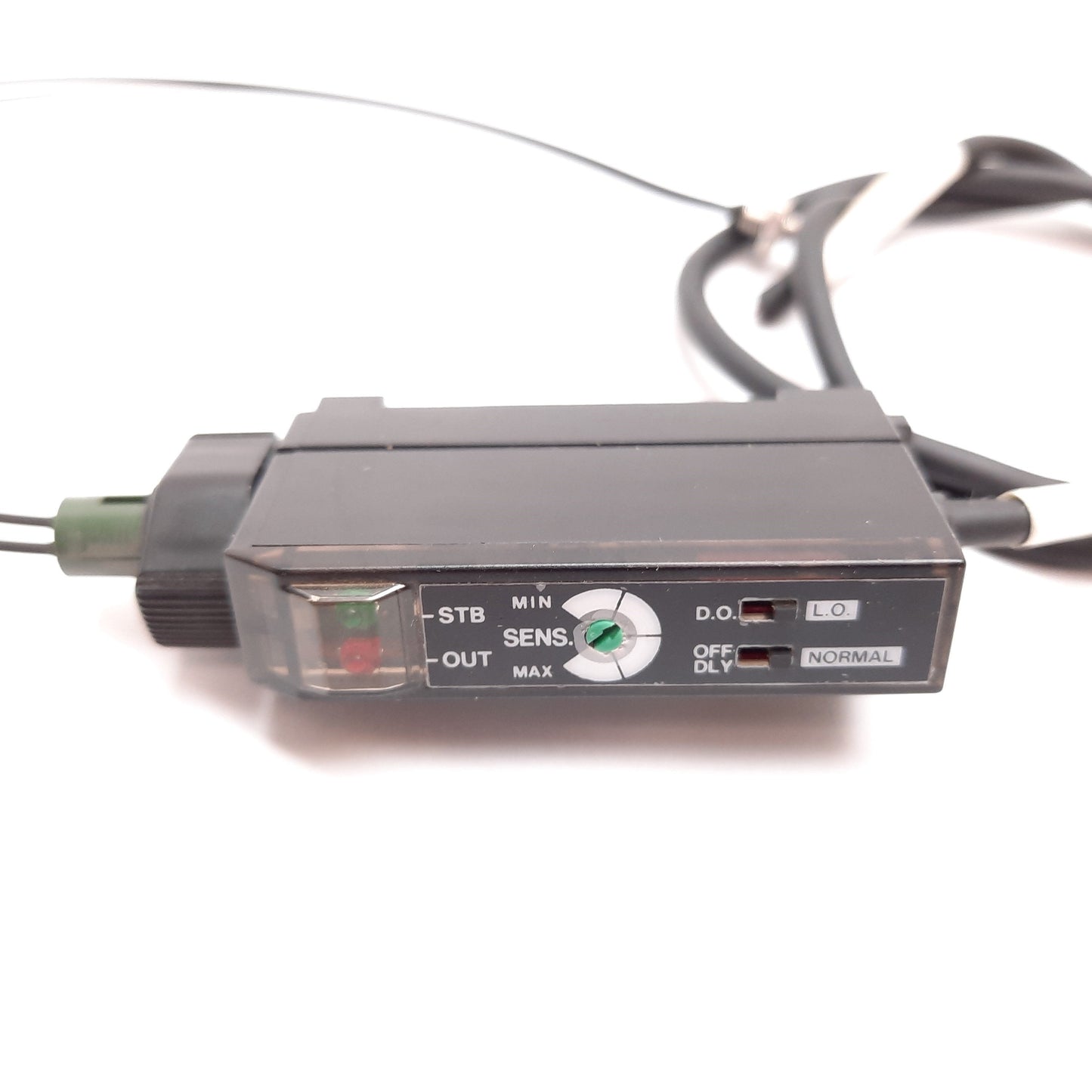 Used Allen Bradley 42FB-F2LPAQ-A2 Fiber Optic Photoelectric Sensor, W/ Fibers