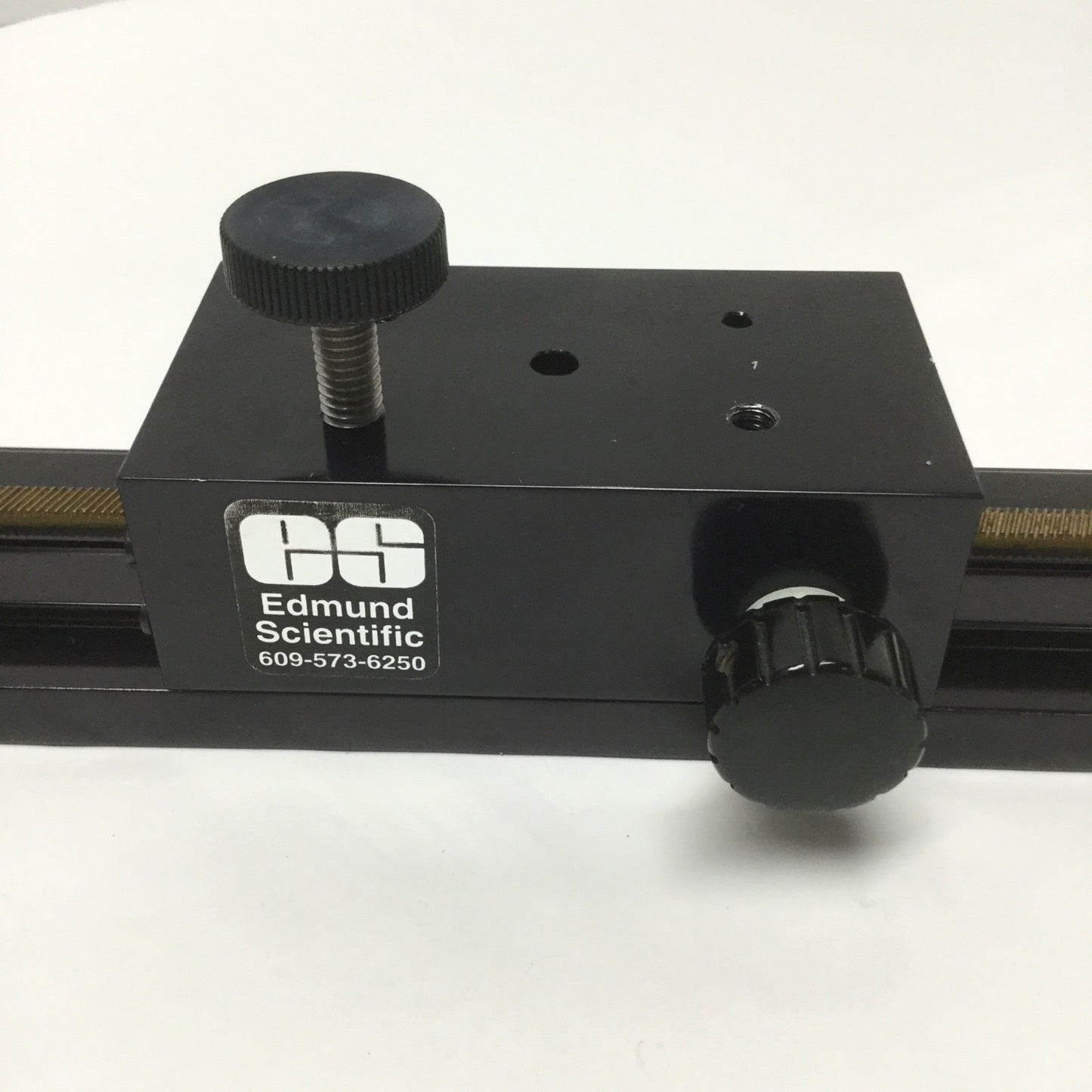 Used Edmund Scientific Dovetail Rack/Pinion Positioner Focusing Rail Stage 20" Travel