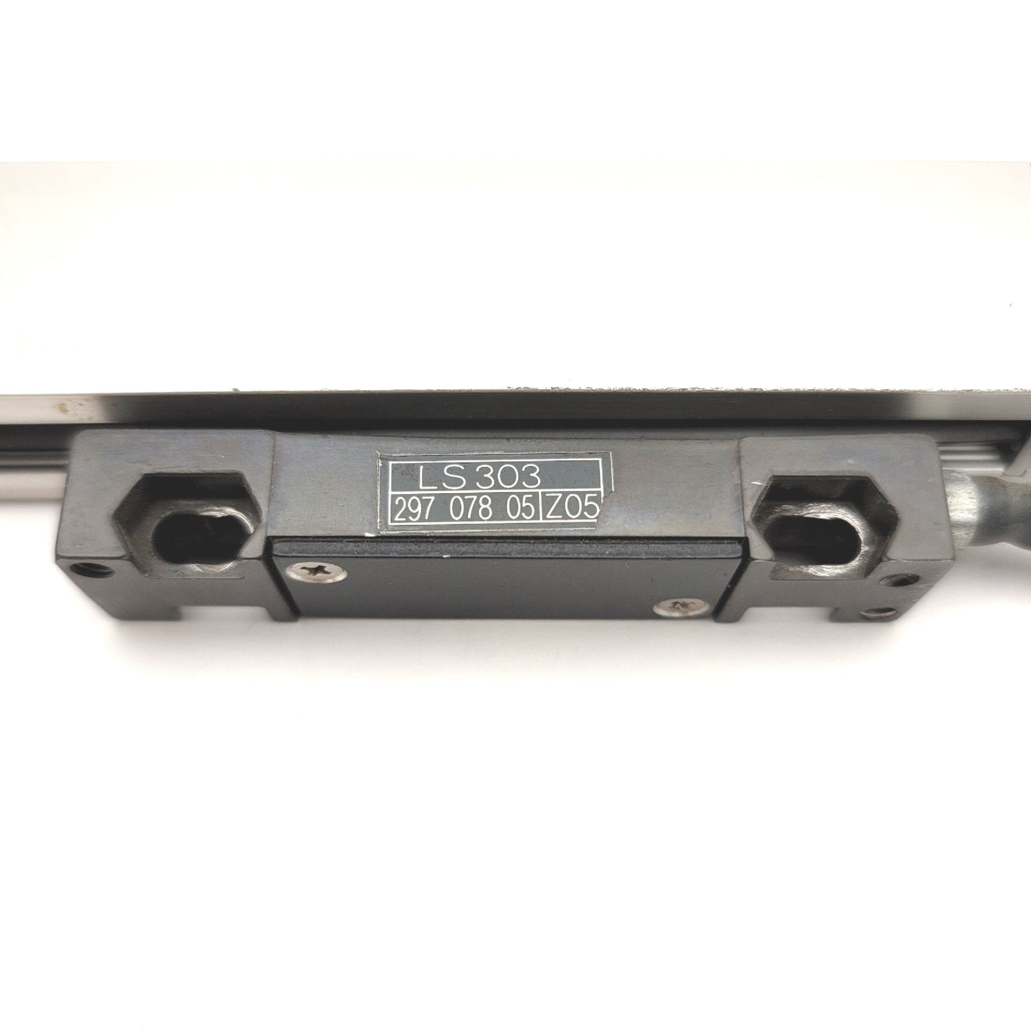 Used Heidenhain LS303 ML220 ID. NR.334751-03 Incremental Linear Encoder 220mm 5V 10æm