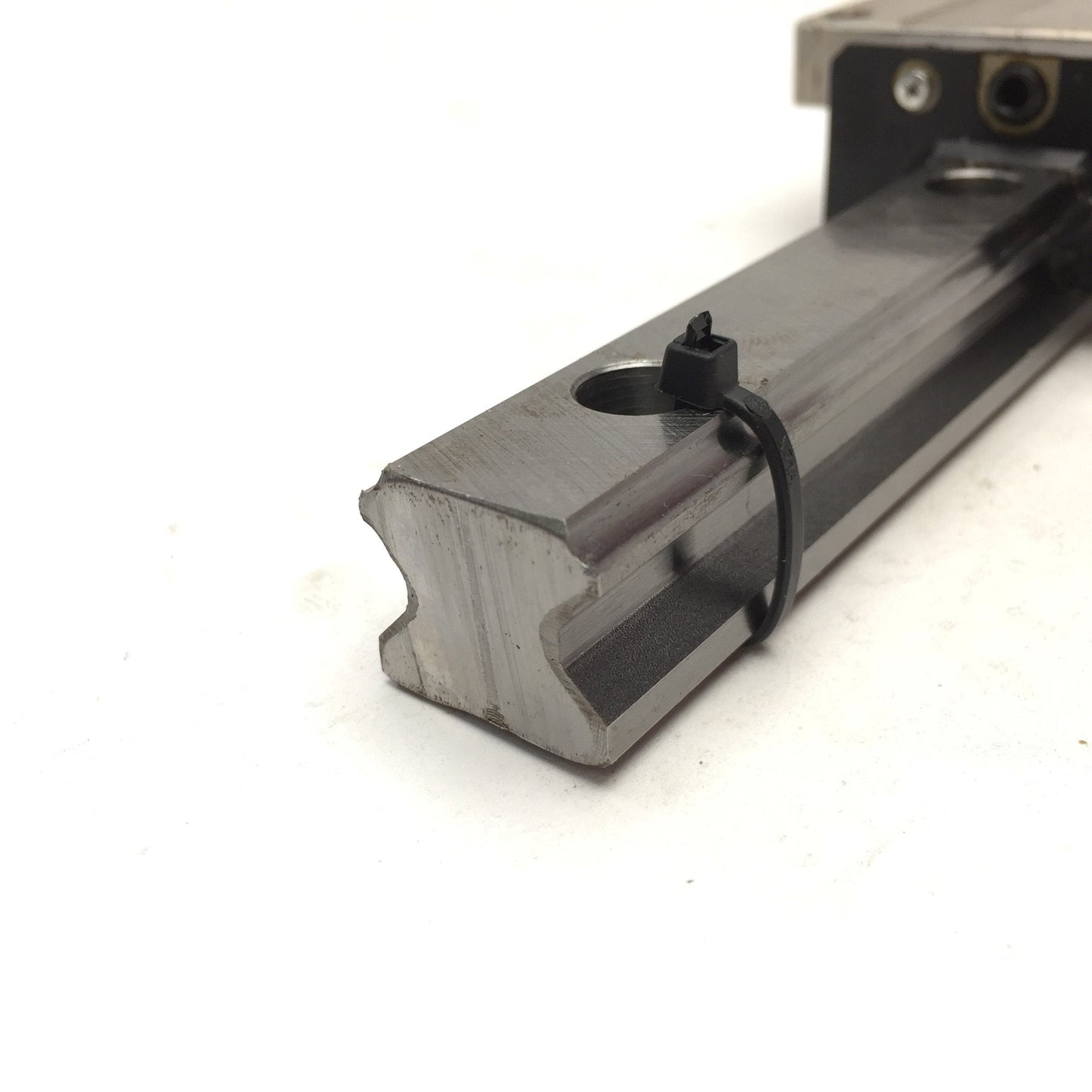 Used THK HSR20B Linear Bearing w/ Linear Rail Length: 219mm Width: 20mm Height: 18mm