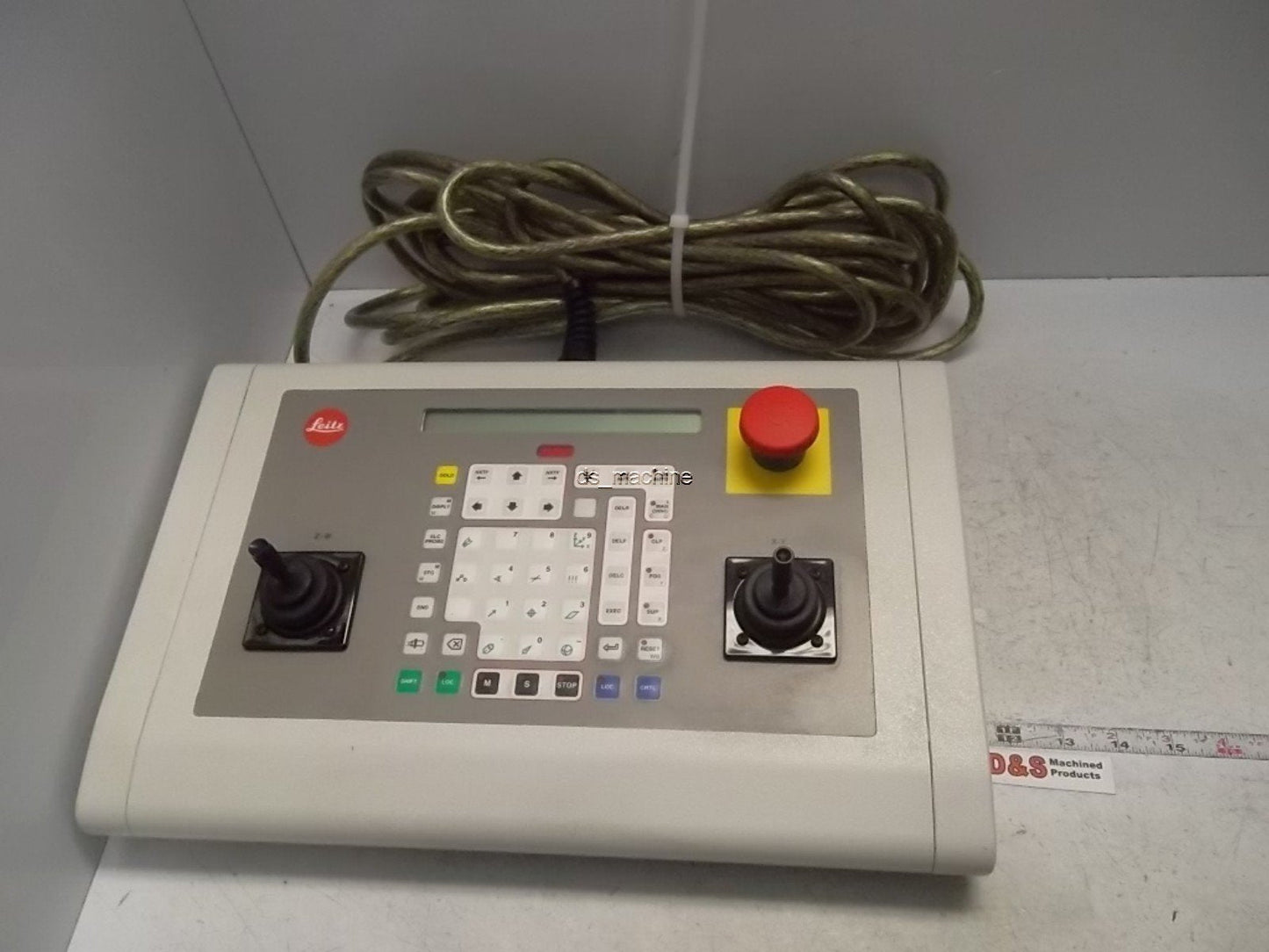 Used Leitz 301-357.040 Controller XYZW Joysticks Keypad E-Stop 30' Cord D-Sub 15-Pin