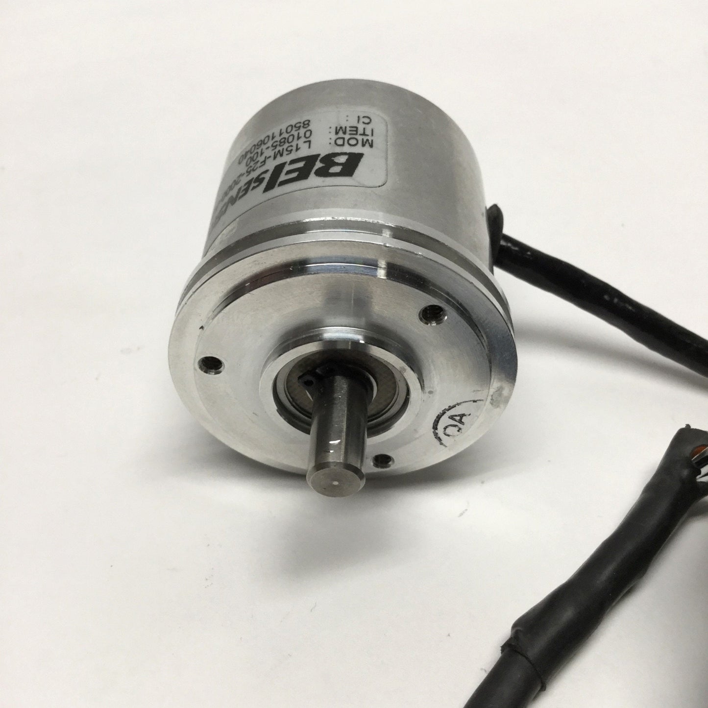 Used BEI L15M-F25-2000-ABZC-28V/V-SC120-S Incremental Optical Encoder 5-28VDC 1/4"