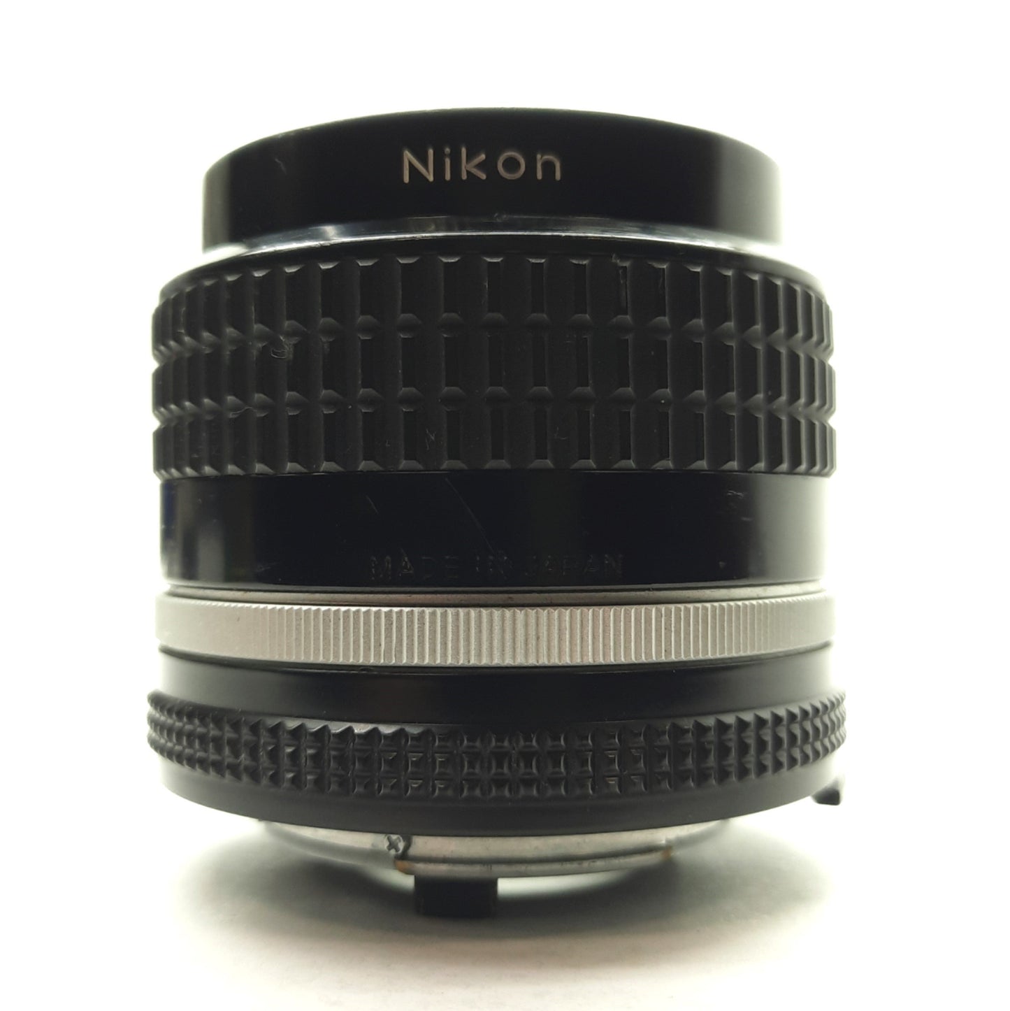 Used NIKON NIKKOR 35mm f/2 Ai-S Camera Lens, 35mm/FX/DX, 35mm FL, f/2-22, F-Mount