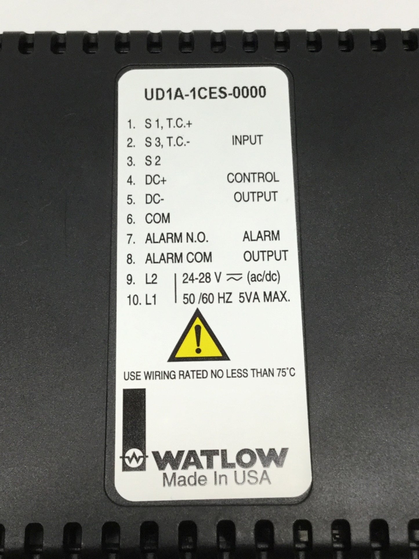 Used Watlow UD1A-1CES-0000 MicroDIN Temperature Controller EIA/TIA-485 Modbus RTU