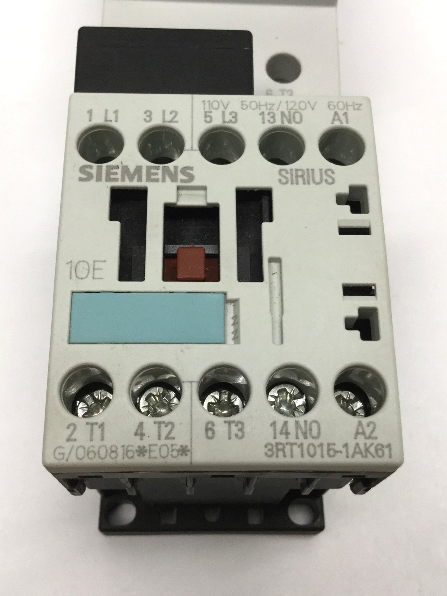 Used Siemens 3RV1011-1CA10 Sirius Combination Motor Starter Contactor, 1.8-2.5A