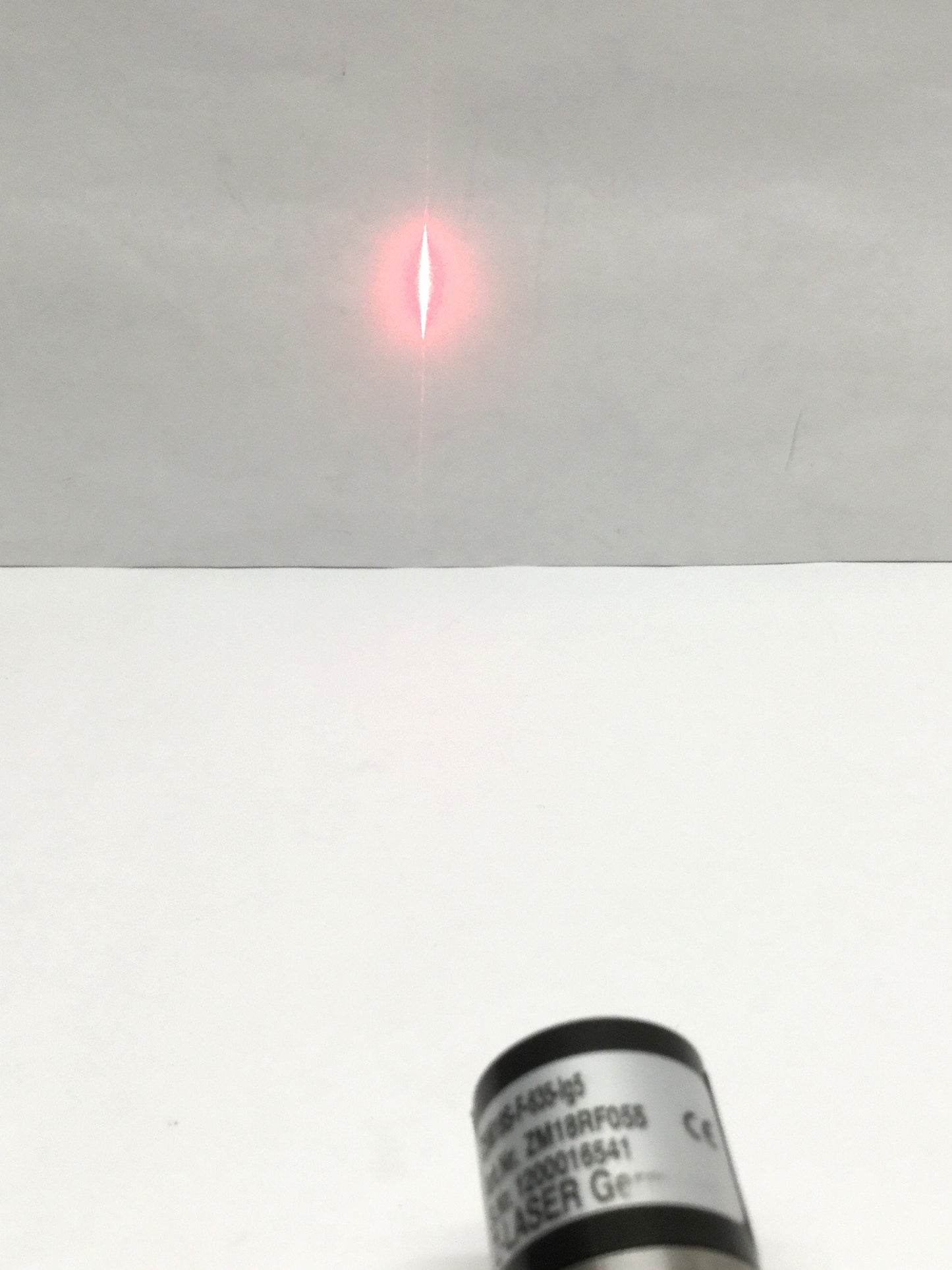 Used Z-LASER Z5M18S-F-635-LG5 Positioning Laser Line Module 5mW, 635nm Red, 5-30VDC