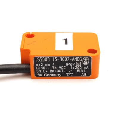 Used IFM Efector IS5003 IS-3002-ANOG Inductive Proximity Sensor, Range: 2mm, 10-36VDC