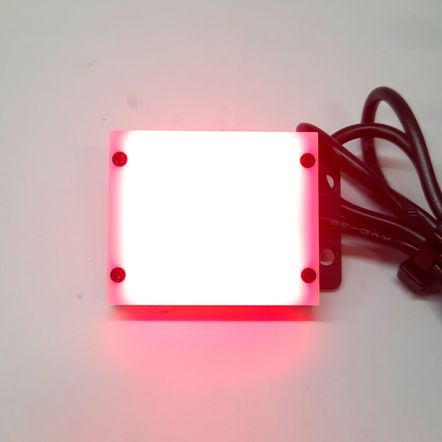 Used KEYENCE CA-DSR2 Red LED Machine Vision Back Light, 32 x 32mm, 12VDC 2.2W