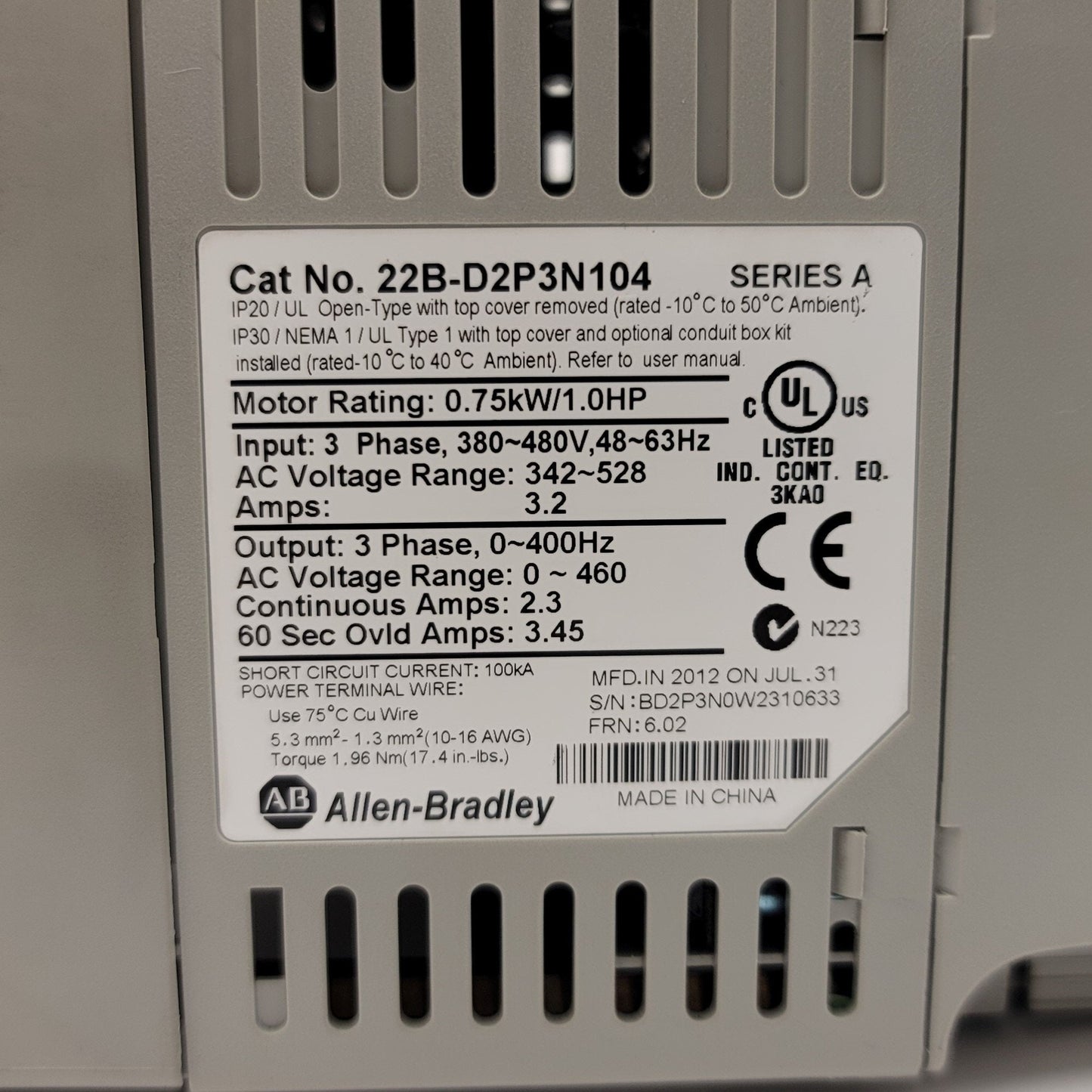 Used Allen Bradley 22B-D2P3N104 PowerFlex40 Variable Frequency Drive 1HP 480VAC 3.2A