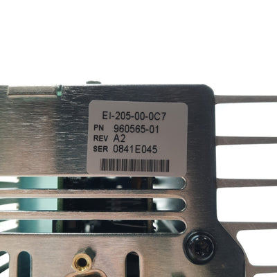 Used Control Techniques EI-205-00-0C7 AC Servo Drive In: 1PH 240V Out: 3PH 220V 5.0A