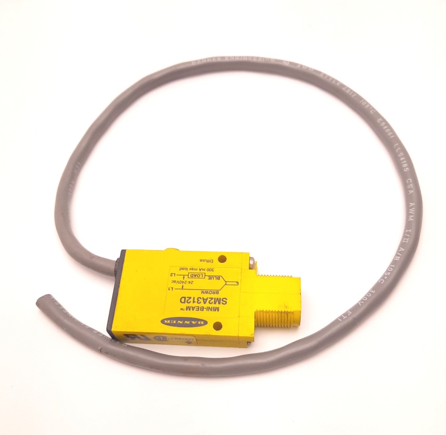 Used Banner Engineering SM2A312D Diffuse Beam Proximity Sensor 380mm Range, 16" Cable