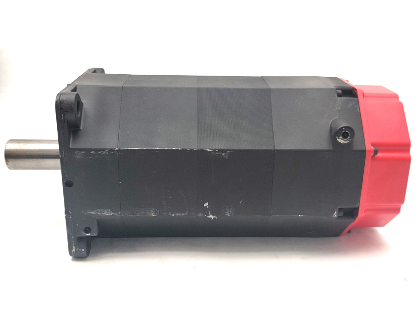 New GE Fanuc 20S A06B-0502-B074#7008 AC Servo Motor 146VAC 3-Ph, 20A, 2000RPM, 23Nm