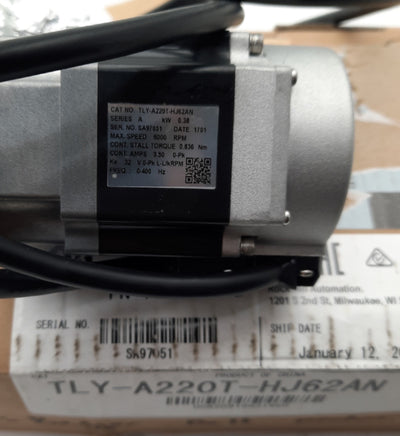 New Allen Bradley TLY-A220T-HJ62AN Kinetix Servo Motor, .38kW, .836Nm, 6000RPM