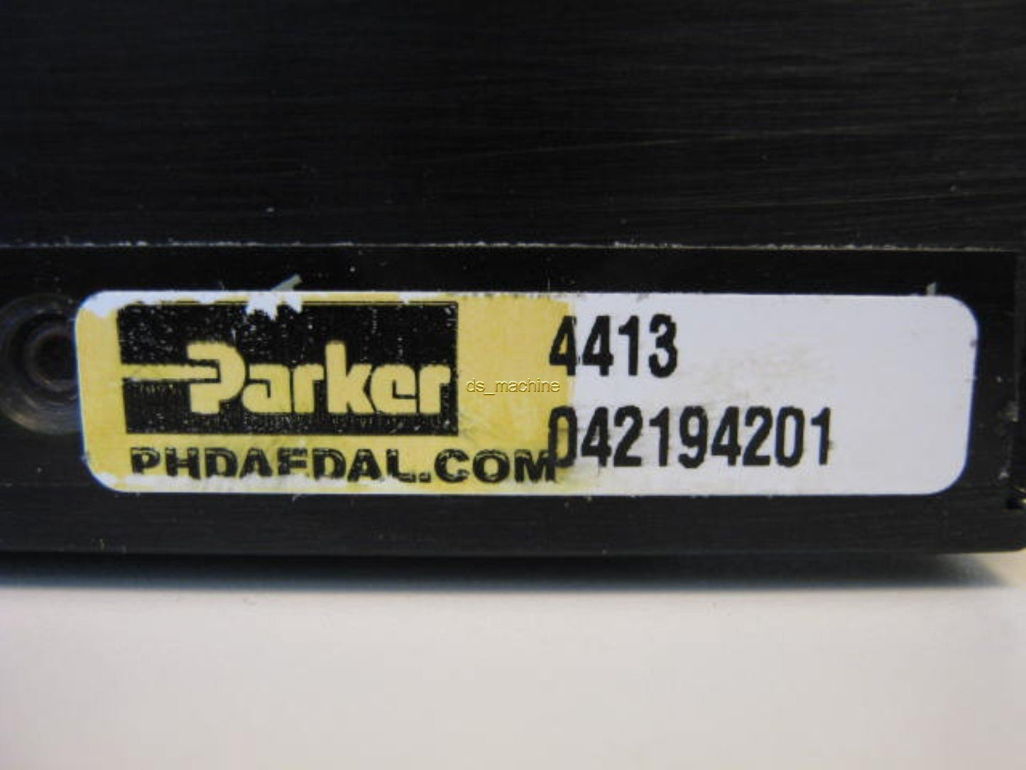 Used Parker Daedal 4413 Stage w/Spring Return 2" Travel