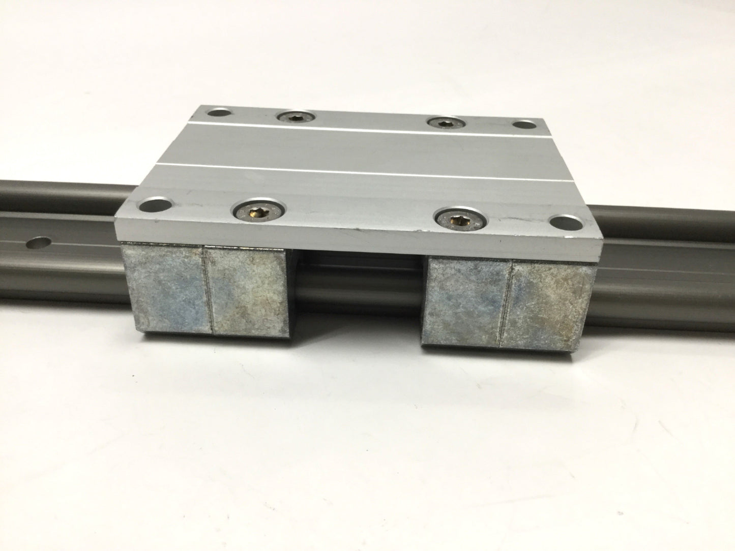 Used Igus WWH-21-10-40-10 drylin Hybrid Carriage on 480mm Double Rail Linear Guide