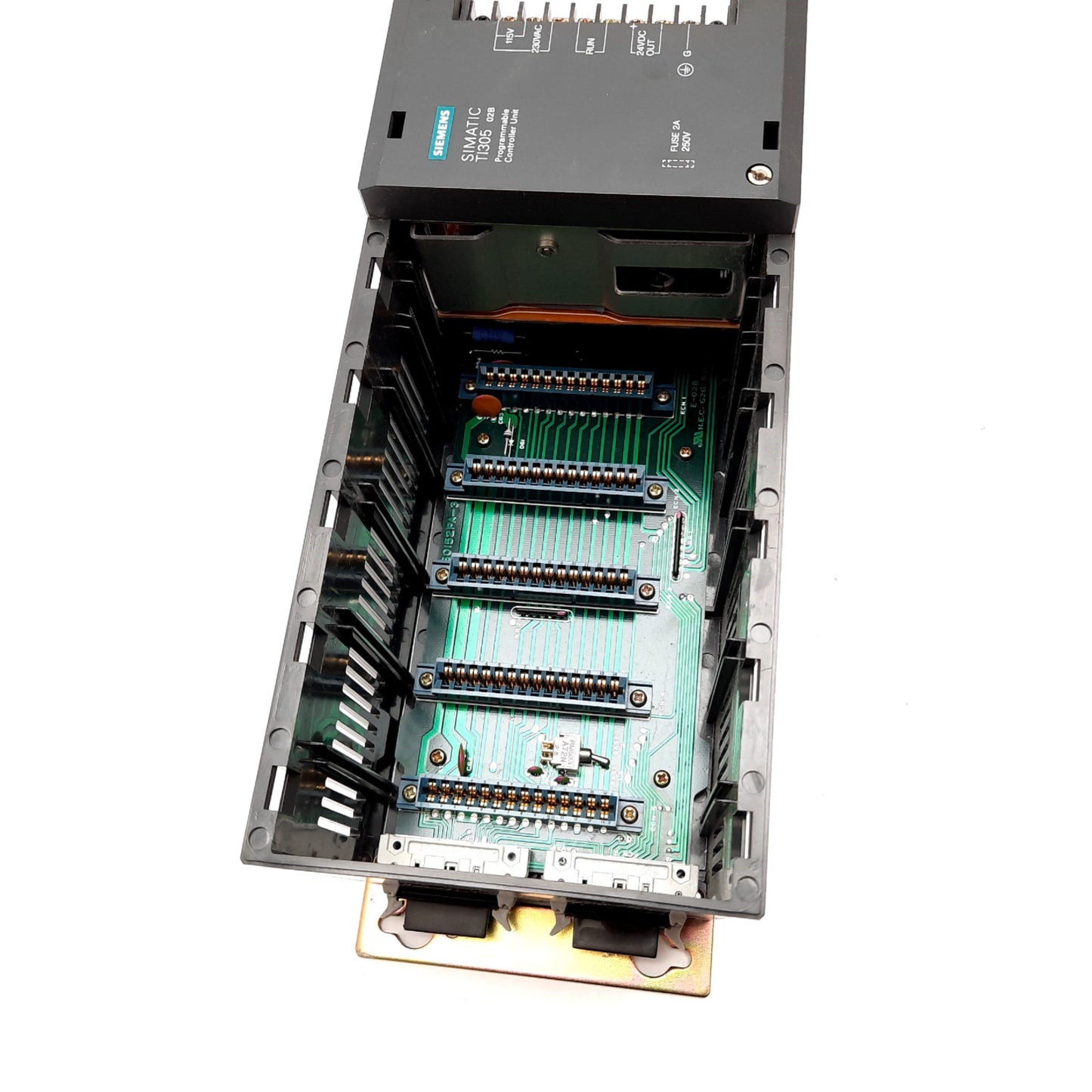 Used Siemens TI305-02B Simatic PLC Backplane With Power Supply, 5-Slot, 115/230VAC