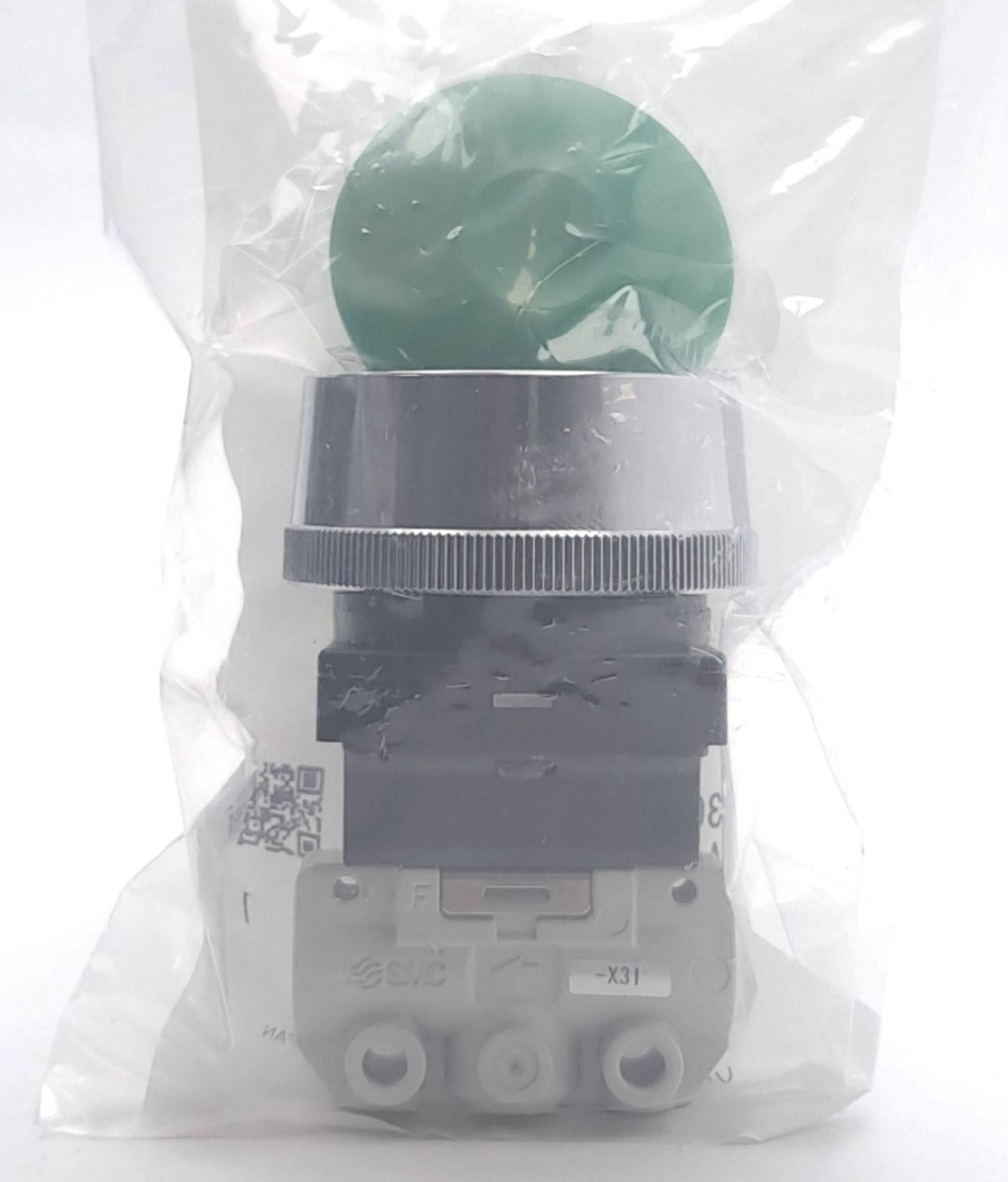 New SMC VM130-F01-30GA-X31 Mechanical Valve, Green Pushbutton, 3x G 1/8" Ports