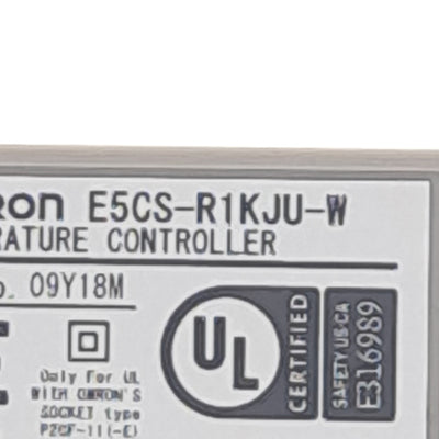 New Omron E5CS-R1KJU-W Temperature Controller, LED Display, 100-240VAC 50/60Hz 7VA