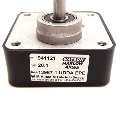 New – Open box Watson Marlow Alitea 941121 Gearbox, Ratio: 20:1, Shaft: 8mm Diameter 3.5mm Flat