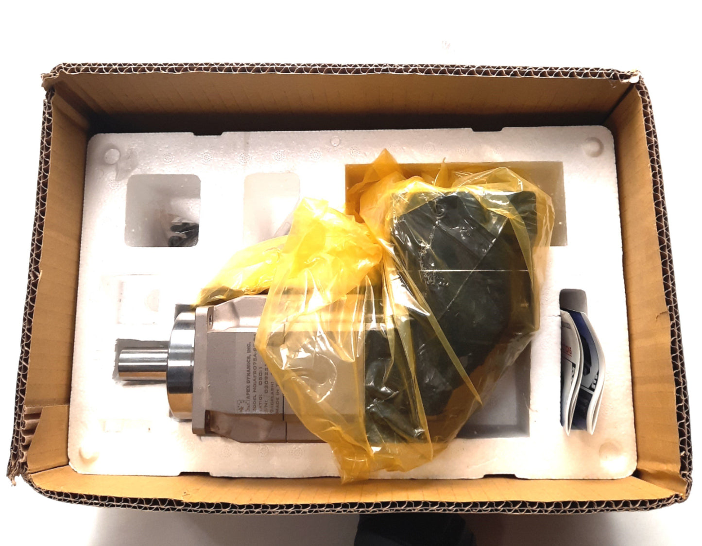 New – Open box Apex Dynamics AFR075A-050-S2-P2 90° Planetary Gearbox 8,000 RPM Max, 50:1