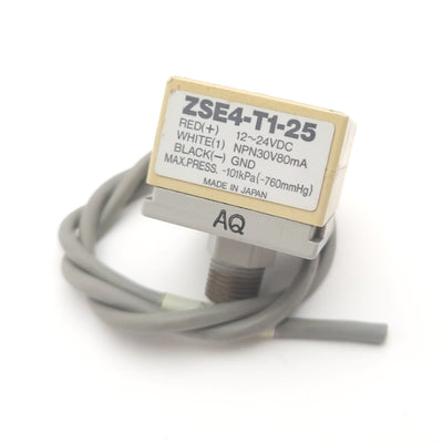 Used SMC ZSE4-T1-25 Vacuum Pressure Switch, Rating: -101kPa (-760mmHg)