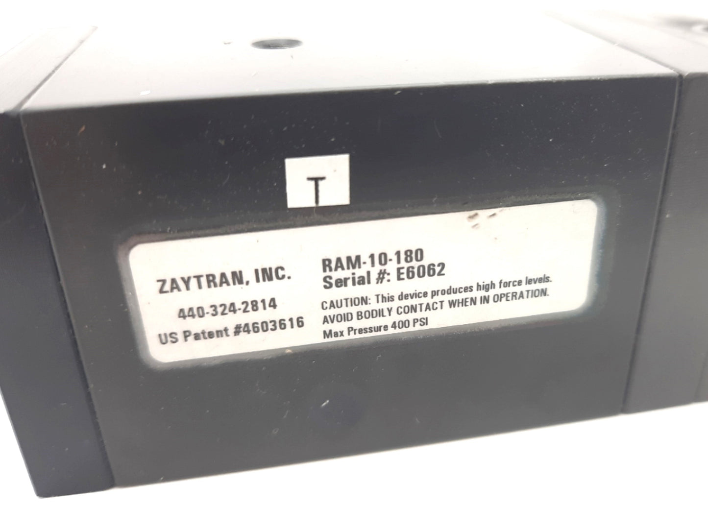 Used Zaytran RAM-10-180 Rotary Actuator, 180ø Rotation, 10-32 Ports, 0.375" Shaft