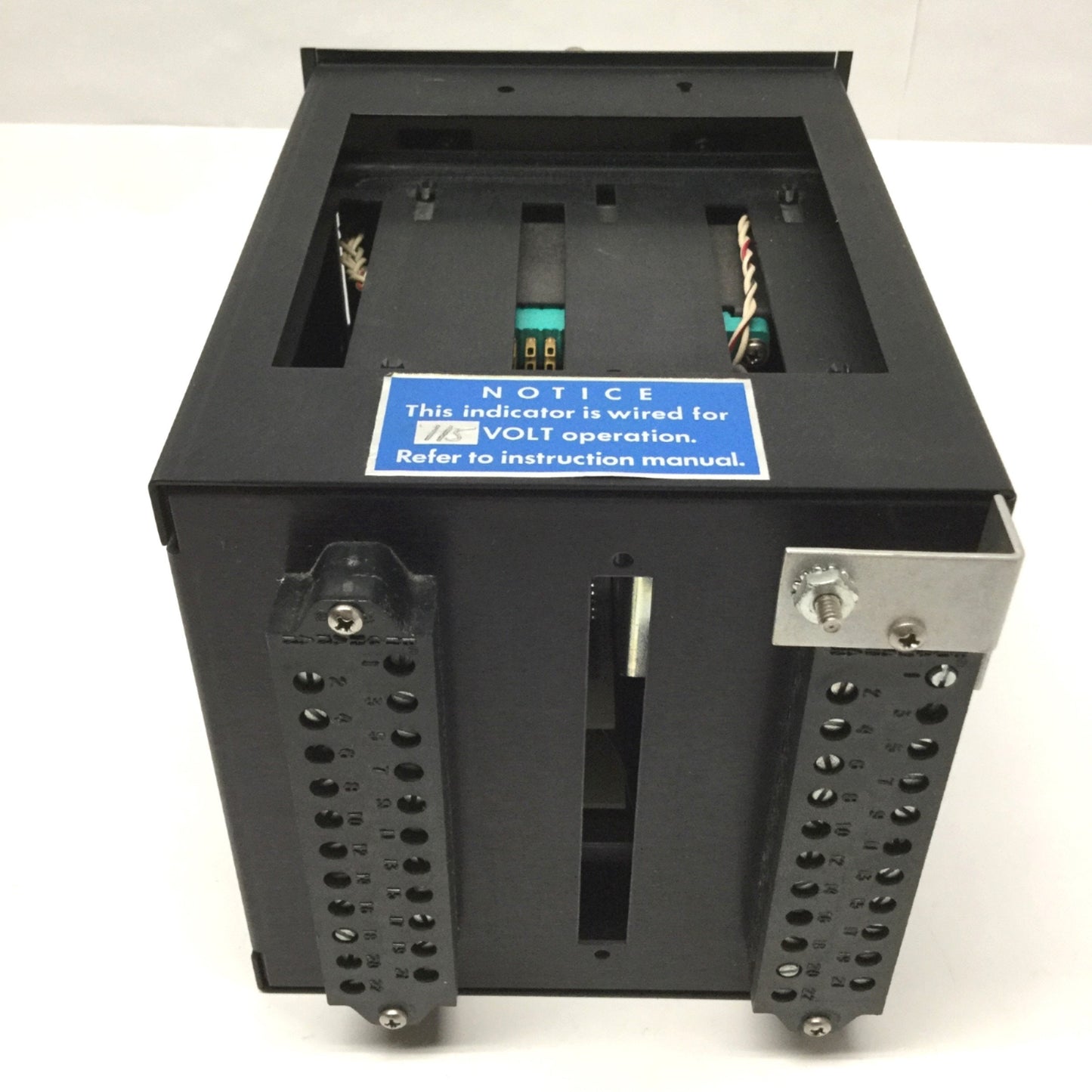 Used Dynisco DPE485 Delta Pressure Process Indicator Controller 115VAC