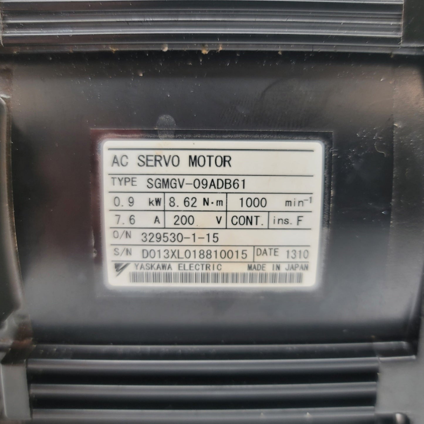 Yaskawa SGMGV-09ADB61 AC Servo Motor 0.9kW, 8.62Nm, 1000RPM, 200VAC, 130mm Frame