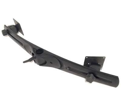 Used Ergotron 60-409-200 DS100 Monitor Arm Crossbar, 28 Inch Length, For 1-1/2" Pole