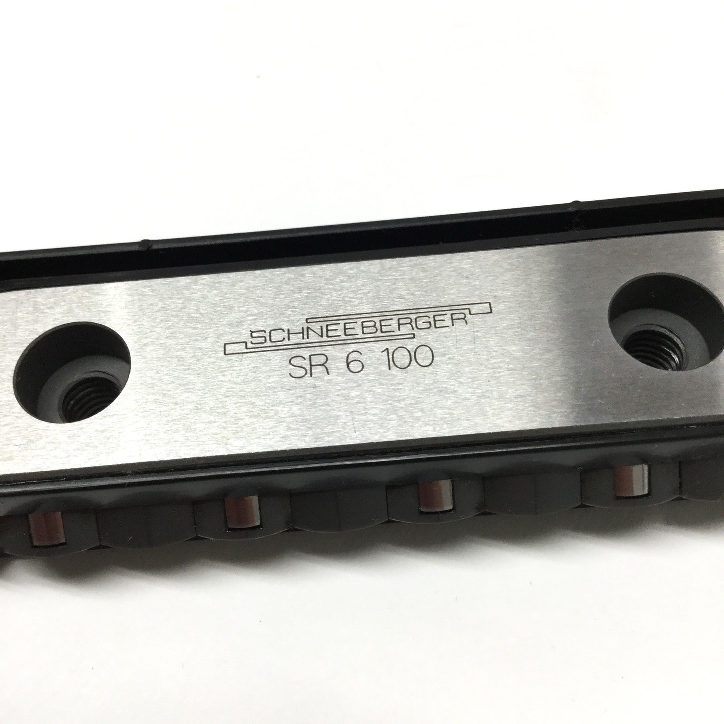 Used Schneeberger SR 6-100 Recirculating Cross Roller Linear Bearing 100mm Long 2150N