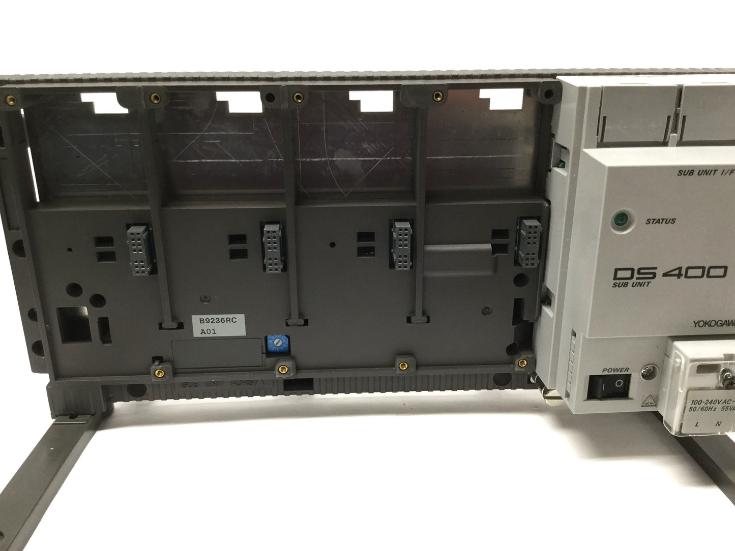 Used Yokogawa DS400-00-1W Darwin DAQ I/O Subunit 4-Module Interface, RJ45, 100-240VAC