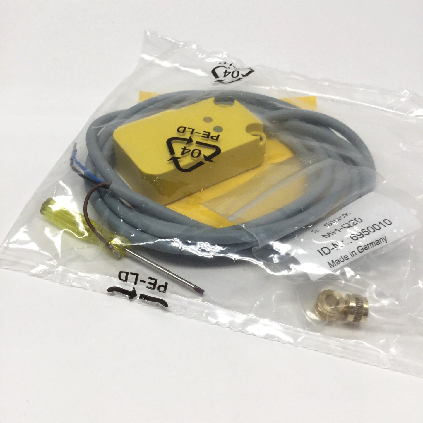 Used Turck BC20-CP40-VP4X2 Capacitive Proximity Sensor, 2-20mm, 10-65VDC, PNP, 4-Pin