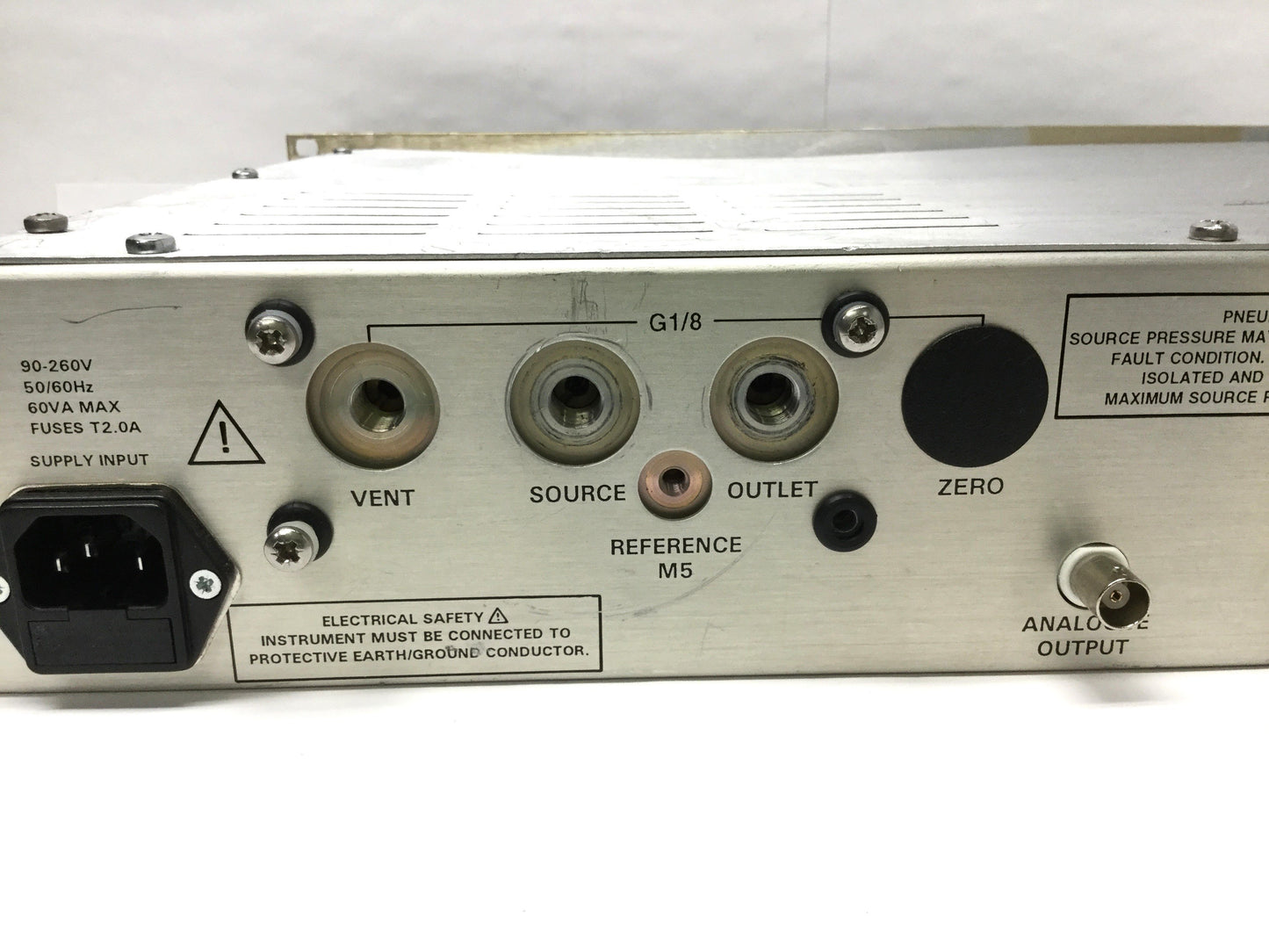 Used Druck DPI 520 Rack Mount ATE Pressure Controller 1000psi, G1/8", 90-260VAC