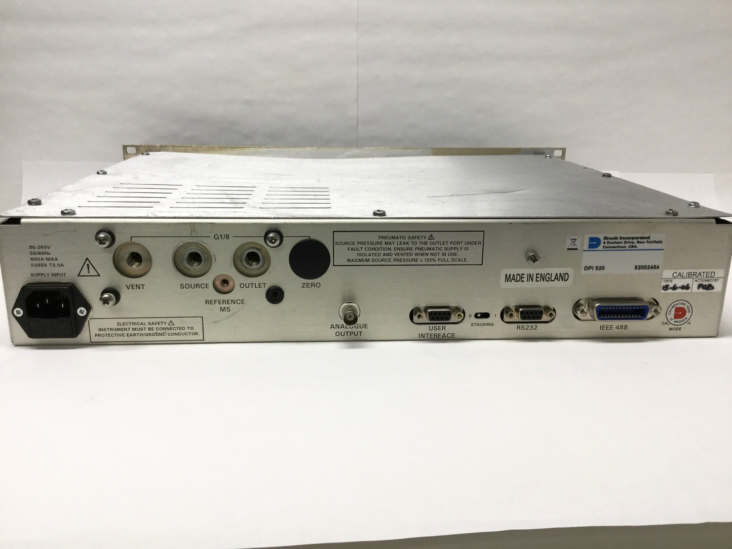 Used Druck DPI 520 Rack Mount ATE Pressure Controller 1000psi, G1/8", 90-260VAC