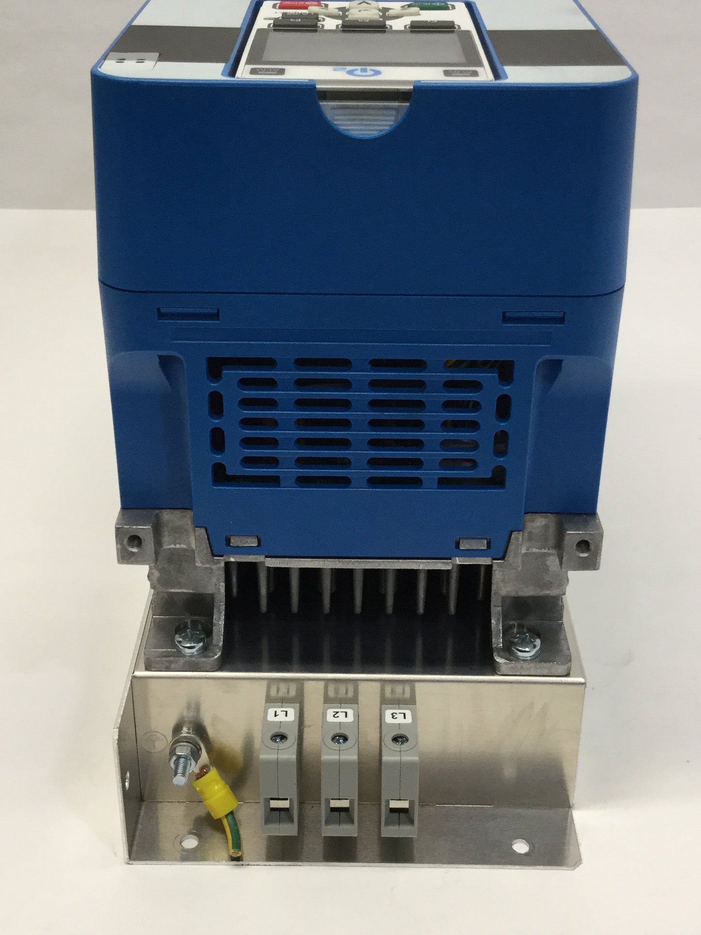 Used Omron Q2A-A2012-AAA Inverter Variable Speed Drive VFD, 3PH 240VAC, 12A, 3.0kW