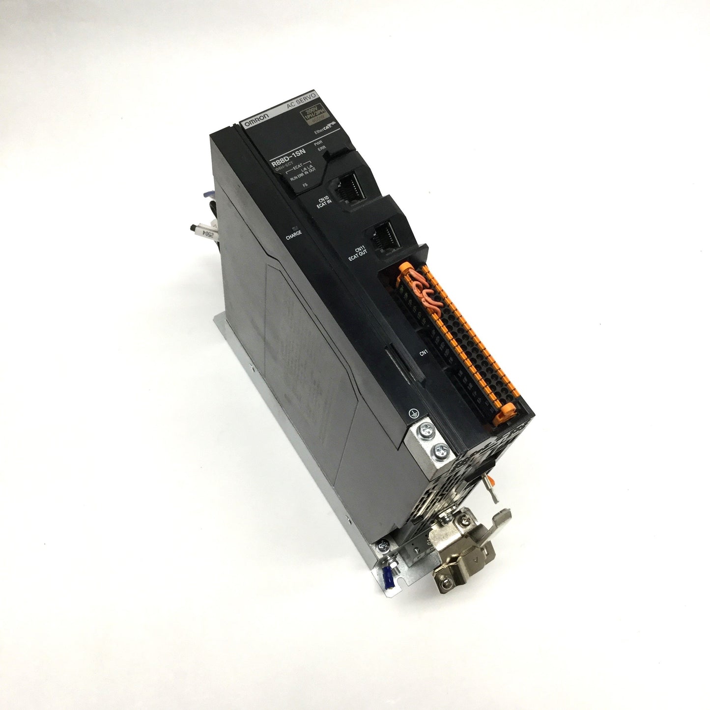 Used Omron R88D-1SN04H-ECT Sysmac EtherCAT AC Servo Drive 1PH 240VAC, 0.4kW 3PH