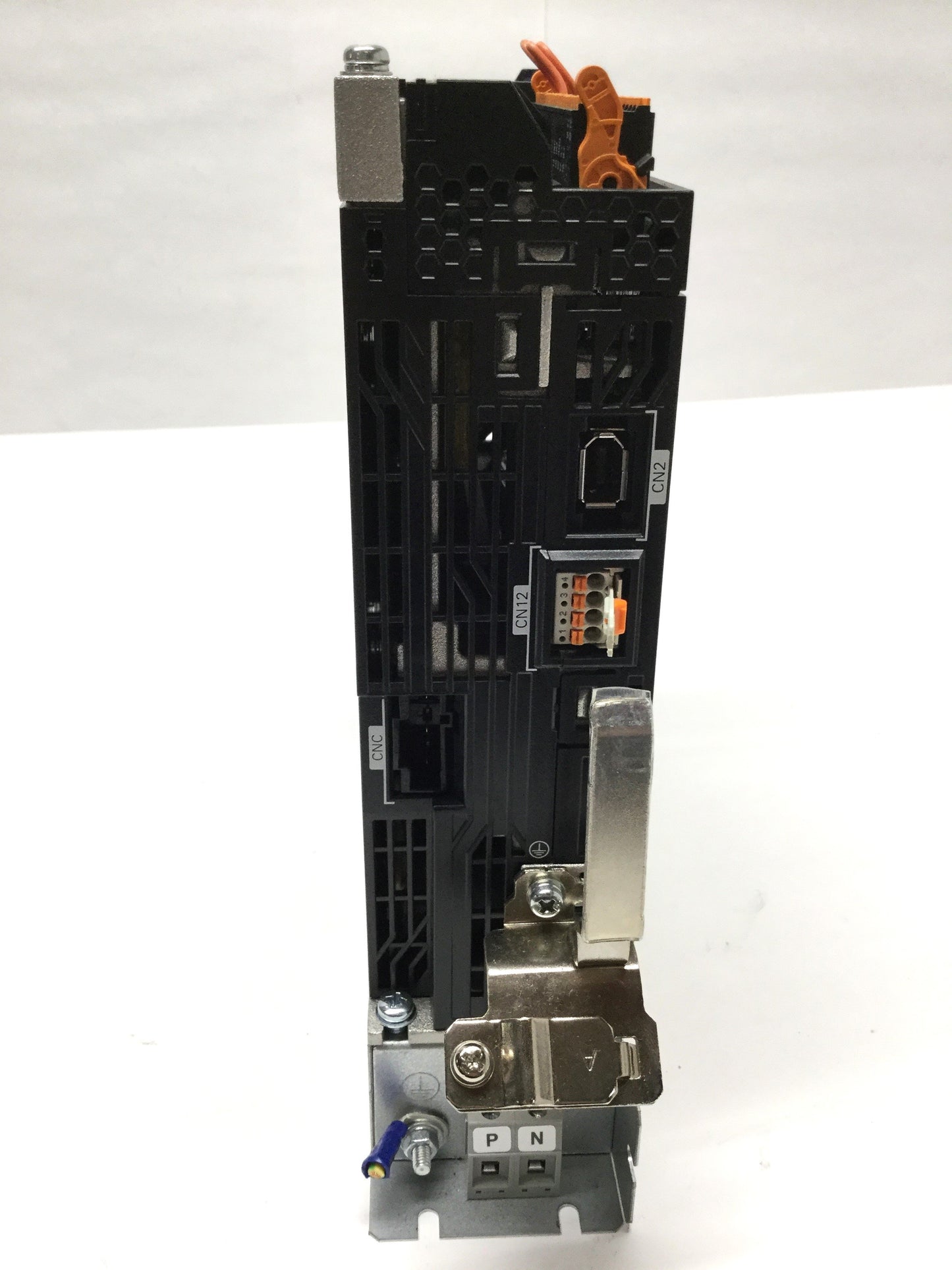 Used Omron R88D-1SN04H-ECT Sysmac EtherCAT AC Servo Drive 1PH 240VAC, 0.4kW 3PH