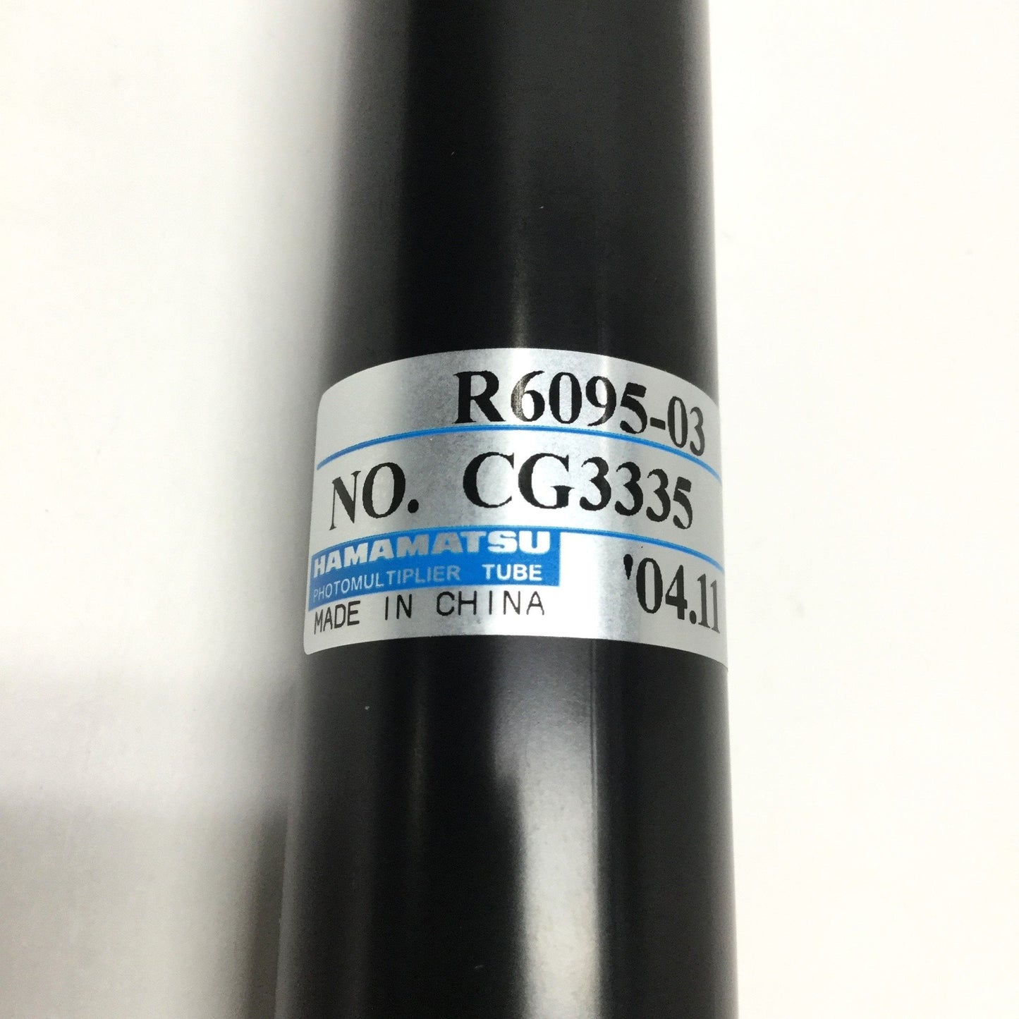 Used Hamamatsu R6095-03 Photomultiplier Tube 300-650nm, 14-Pin, Ø25mm Effective Area