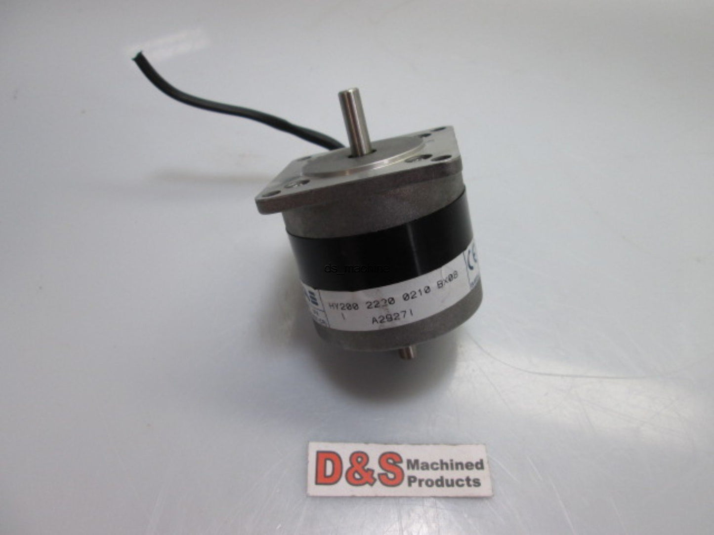 Used MAE Offanengo HY200-2220-0210-BX08 Stepper Motor, .25" Input/Output, 2 Phase