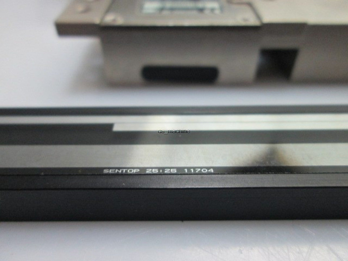 Used RSF Elektronik MS 60.88-2GT Sentop Linear Encoder With Sentop 11704 5.25" Reader