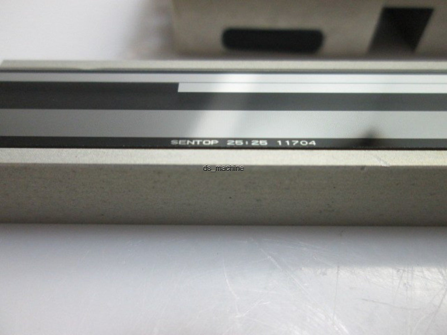 Used RSF Elektronik MS 60.88-2GT Linear Encoder with Sentop 11704 5.25" Reader *Chip*