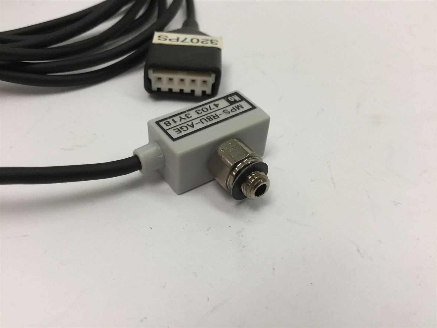 Used Parker MPS-R8U-AGE Analog Pressure Sensor, Range: -14.7 to 72.5psi, Output: 1-5V